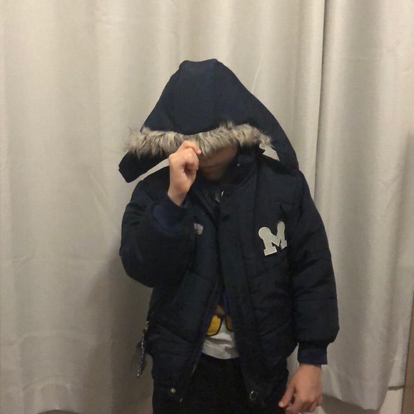 Navy winter coat - Picture 3 of 3